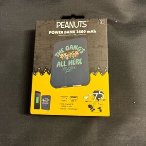Peanuts 75th Anniversary Power Bank - Blue and Yellow